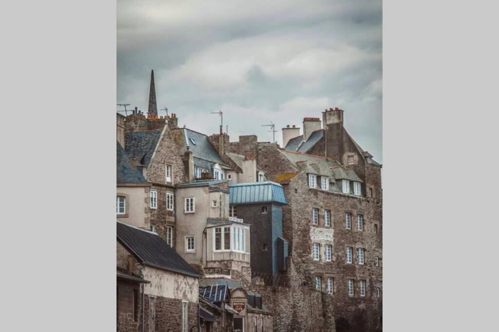 Ohara Apartamento Dinan Exterior foto